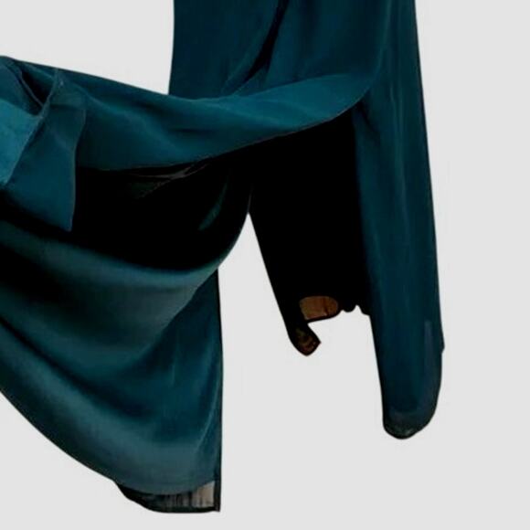 NWT Lulus Chiffon Sleeveless Highneck Key Hole Back Side Slit Maxi Dress M Green - Picture 9 of 16